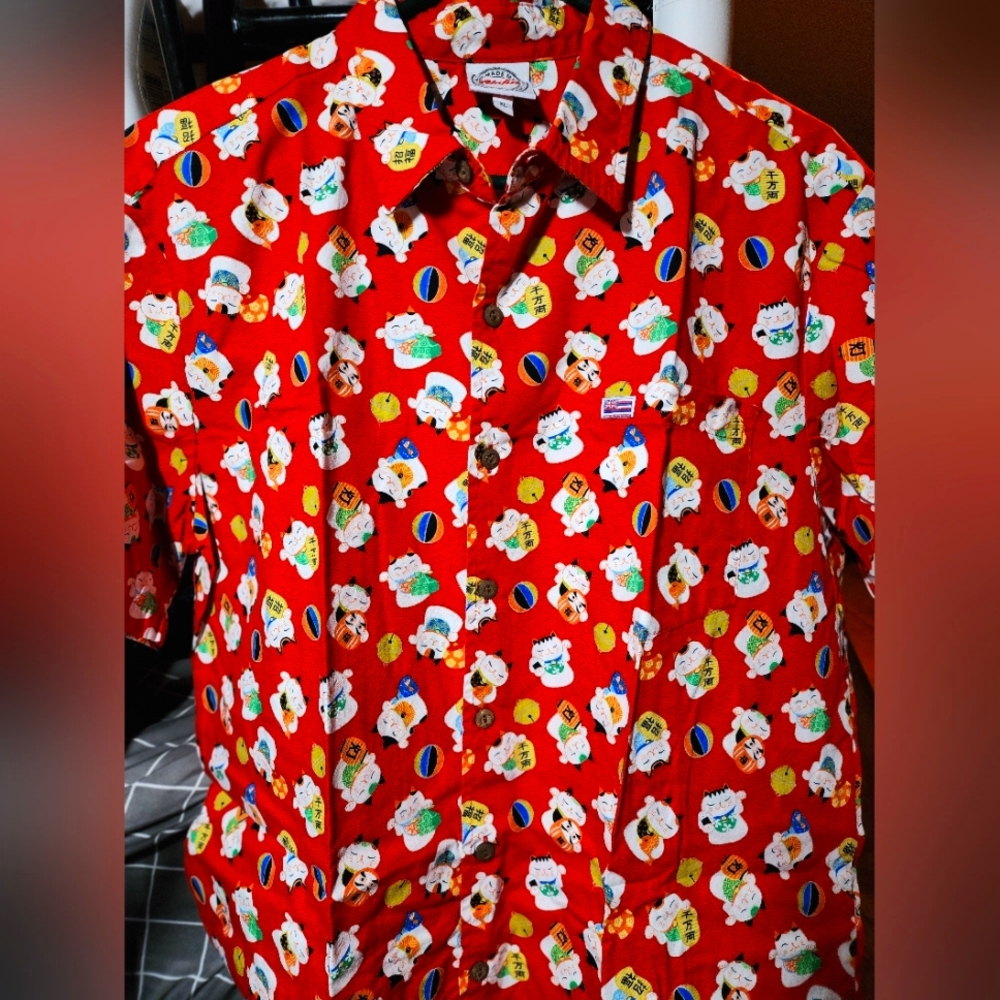 AMMDI Fortune Cat Button Down